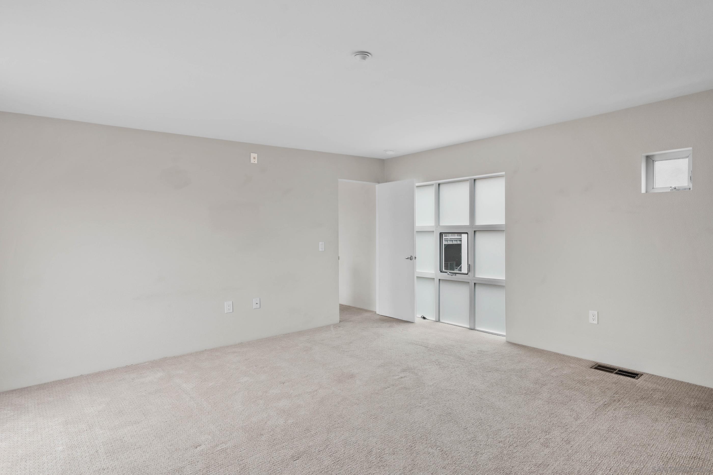 Detail Gallery Image 29 of 40 For 991  Sigsbee St, San Diego,  CA 92113 - 3 Beds | 2/1 Baths