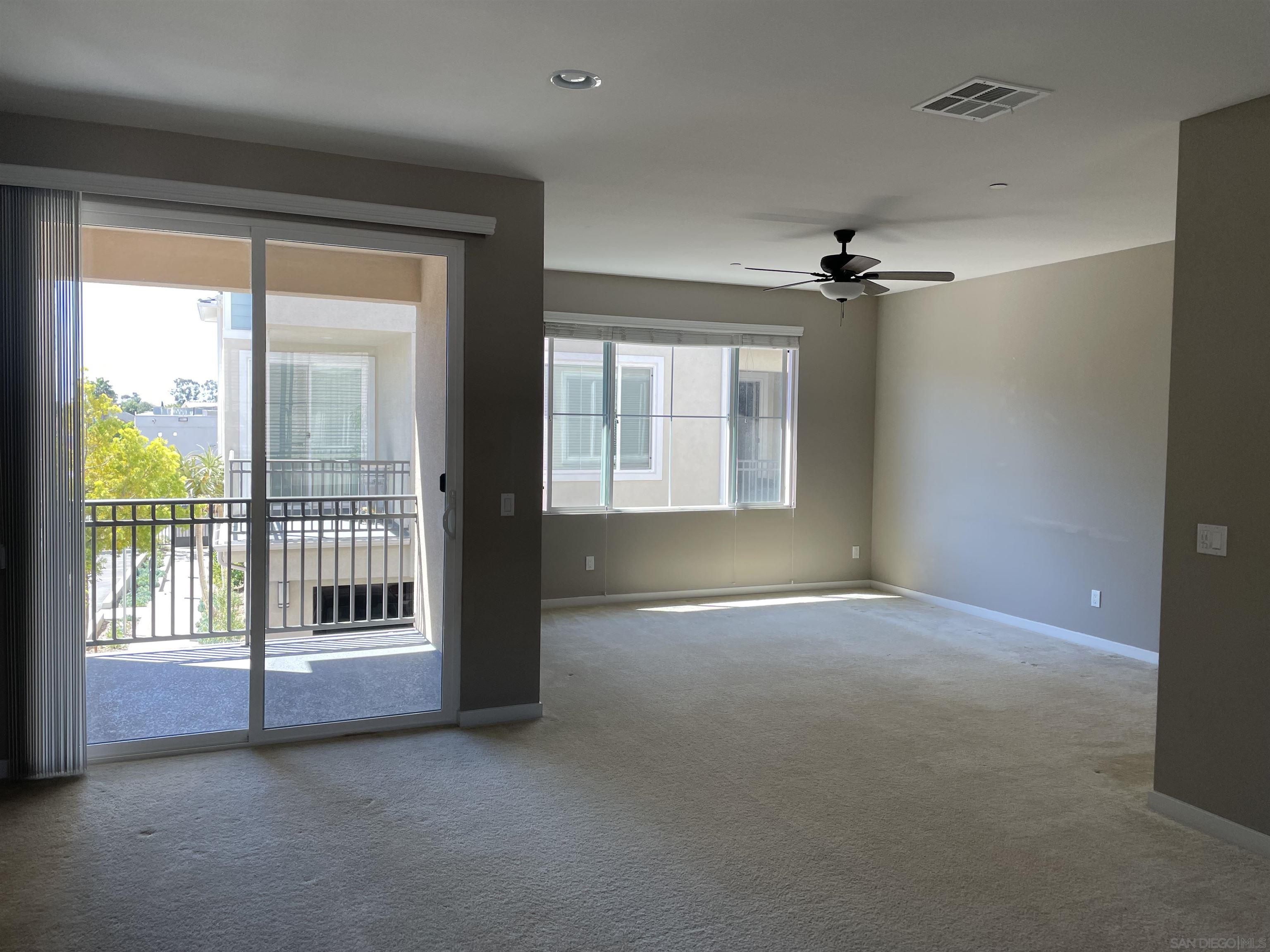 Detail Gallery Image 15 of 26 For 11337  Zapata Ave  21, San Diego,  CA 92126 - 4 Beds | 3/1 Baths