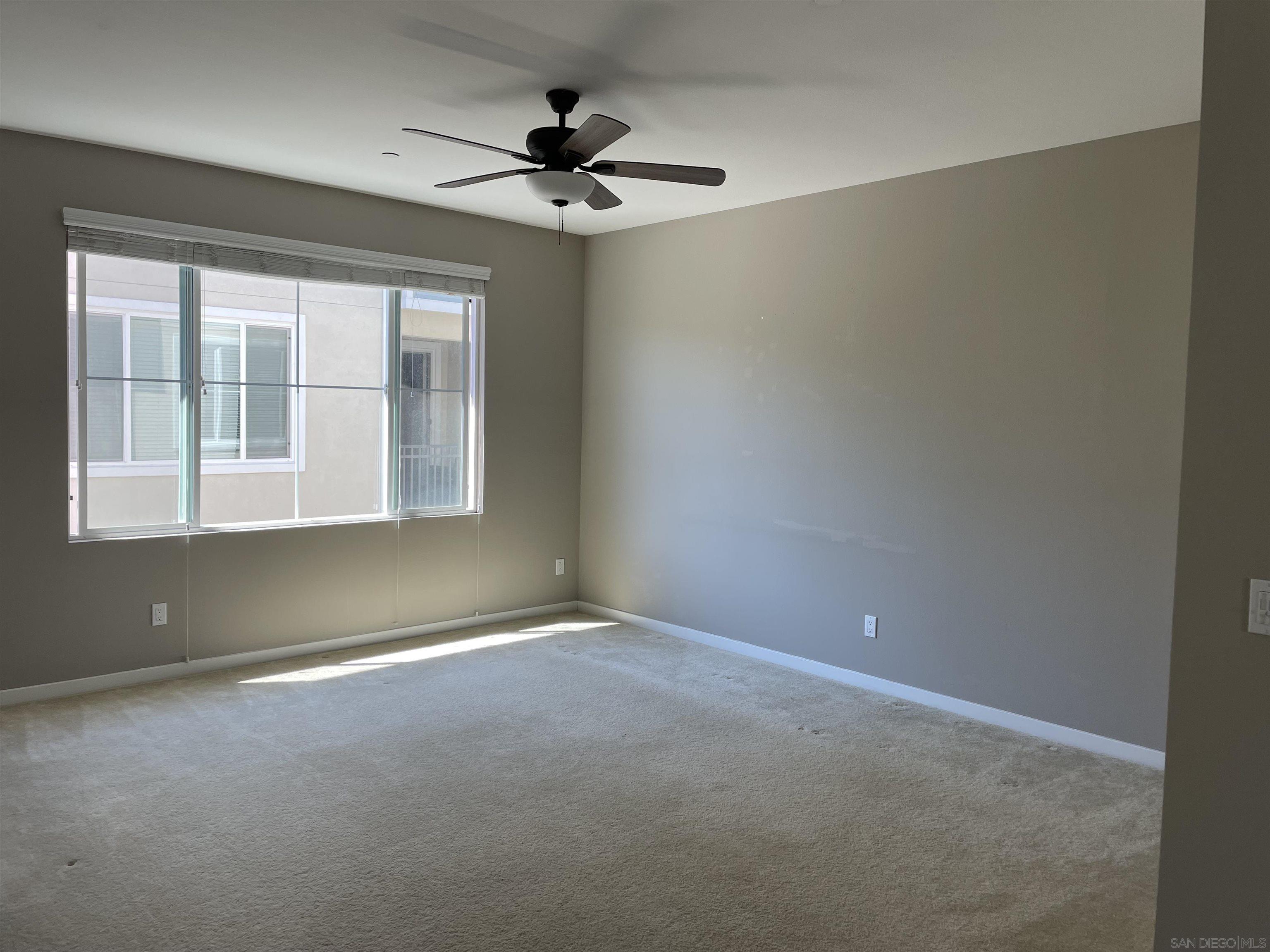 Detail Gallery Image 16 of 26 For 11337  Zapata Ave  21, San Diego,  CA 92126 - 4 Beds | 3/1 Baths