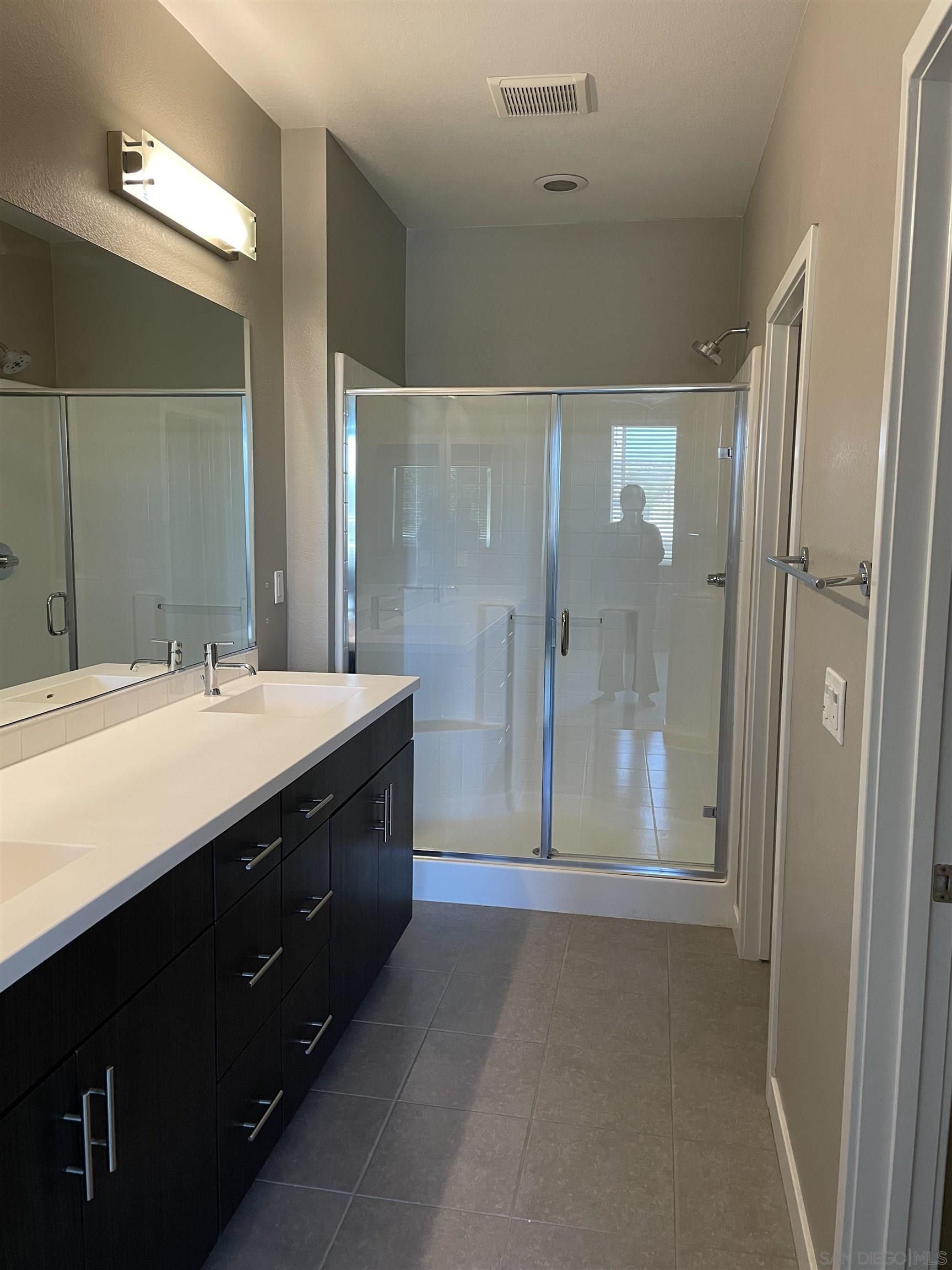 Detail Gallery Image 17 of 26 For 11337  Zapata Ave  21, San Diego,  CA 92126 - 4 Beds | 3/1 Baths