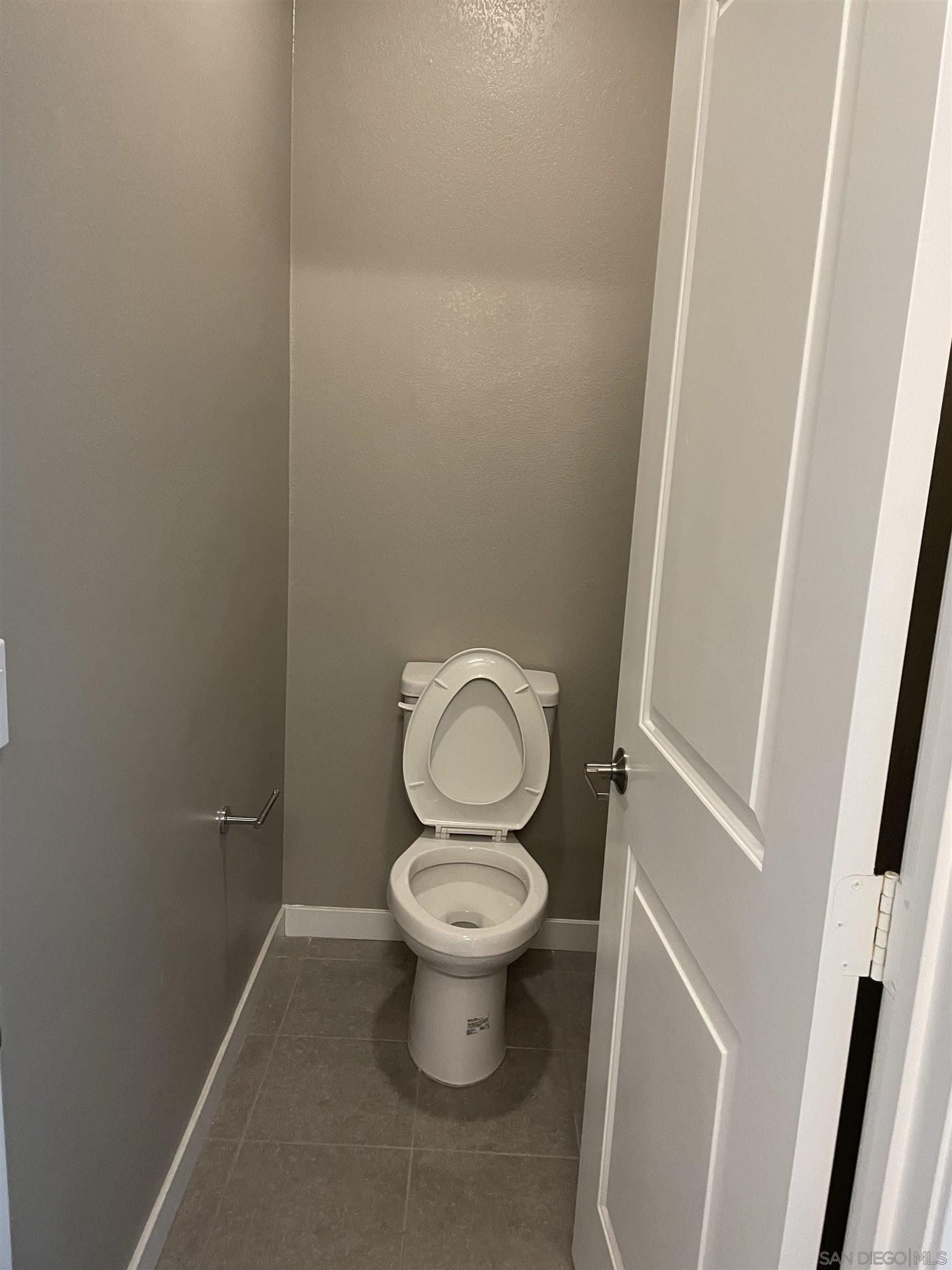 Detail Gallery Image 18 of 26 For 11337  Zapata Ave  21, San Diego,  CA 92126 - 4 Beds | 3/1 Baths