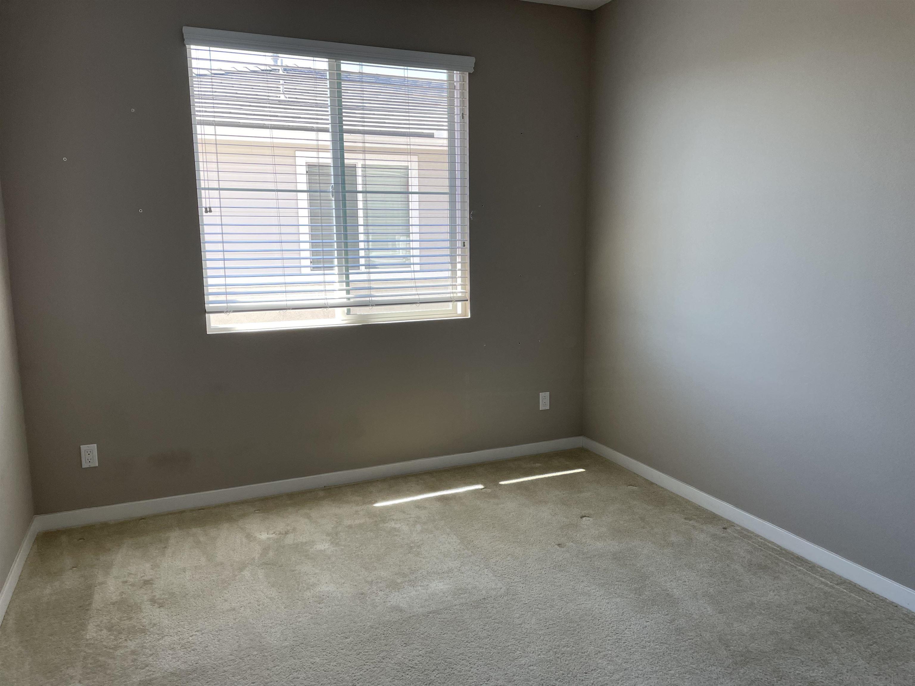 Detail Gallery Image 23 of 26 For 11337  Zapata Ave  21, San Diego,  CA 92126 - 4 Beds | 3/1 Baths