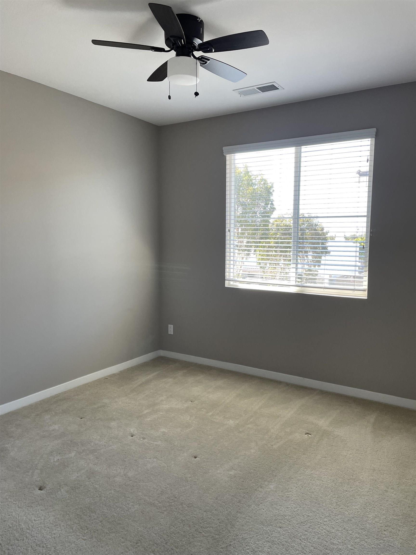 Detail Gallery Image 24 of 26 For 11337  Zapata Ave  21, San Diego,  CA 92126 - 4 Beds | 3/1 Baths