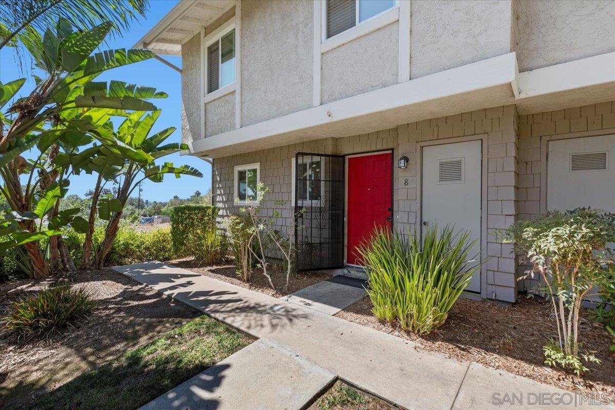 Front Image Thumbnail for SD250038586