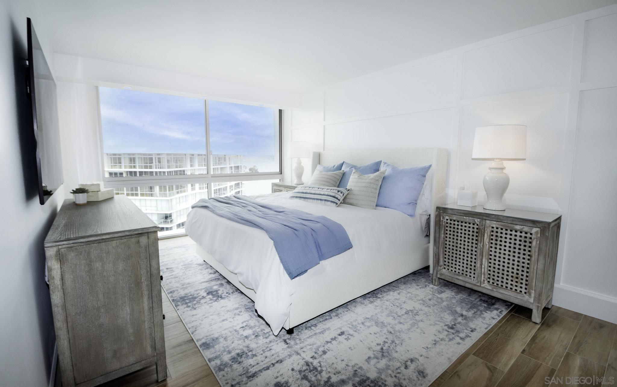 Detail Gallery Image 12 of 29 For 1760  Avenida Del Mundo  1603, Coronado,  CA 92118 - 3 Beds | 3 Baths