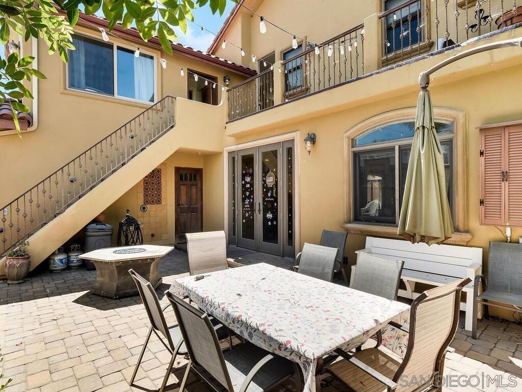 Detail Gallery Image 16 of 37 For 911  4th St, Coronado,  CA 92118 - 4 Beds | 4 Baths