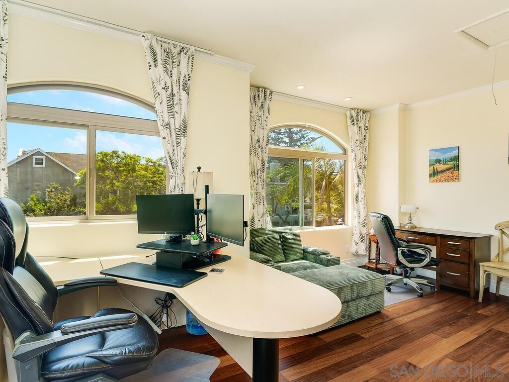 Detail Gallery Image 28 of 37 For 911  4th St, Coronado,  CA 92118 - 4 Beds | 4 Baths