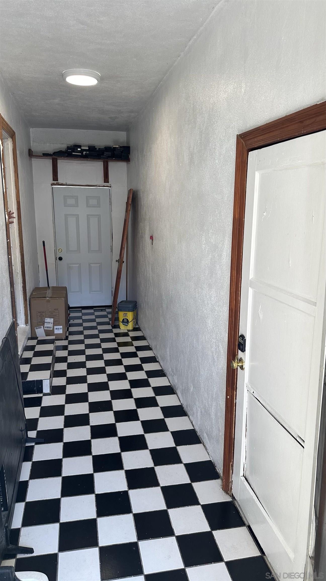 Detail Gallery Image 18 of 20 For 4296  Platt Ave, Lynwood,  CA 90262 - 5 Beds | 2 Baths