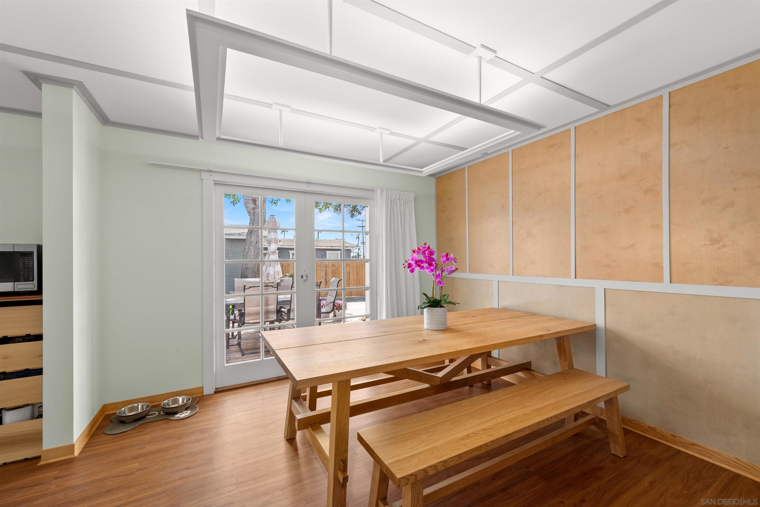 Detail Gallery Image 19 of 42 For 1971  Ebers Street, San Diego,  CA 92107 - 3 Beds | 2 Baths