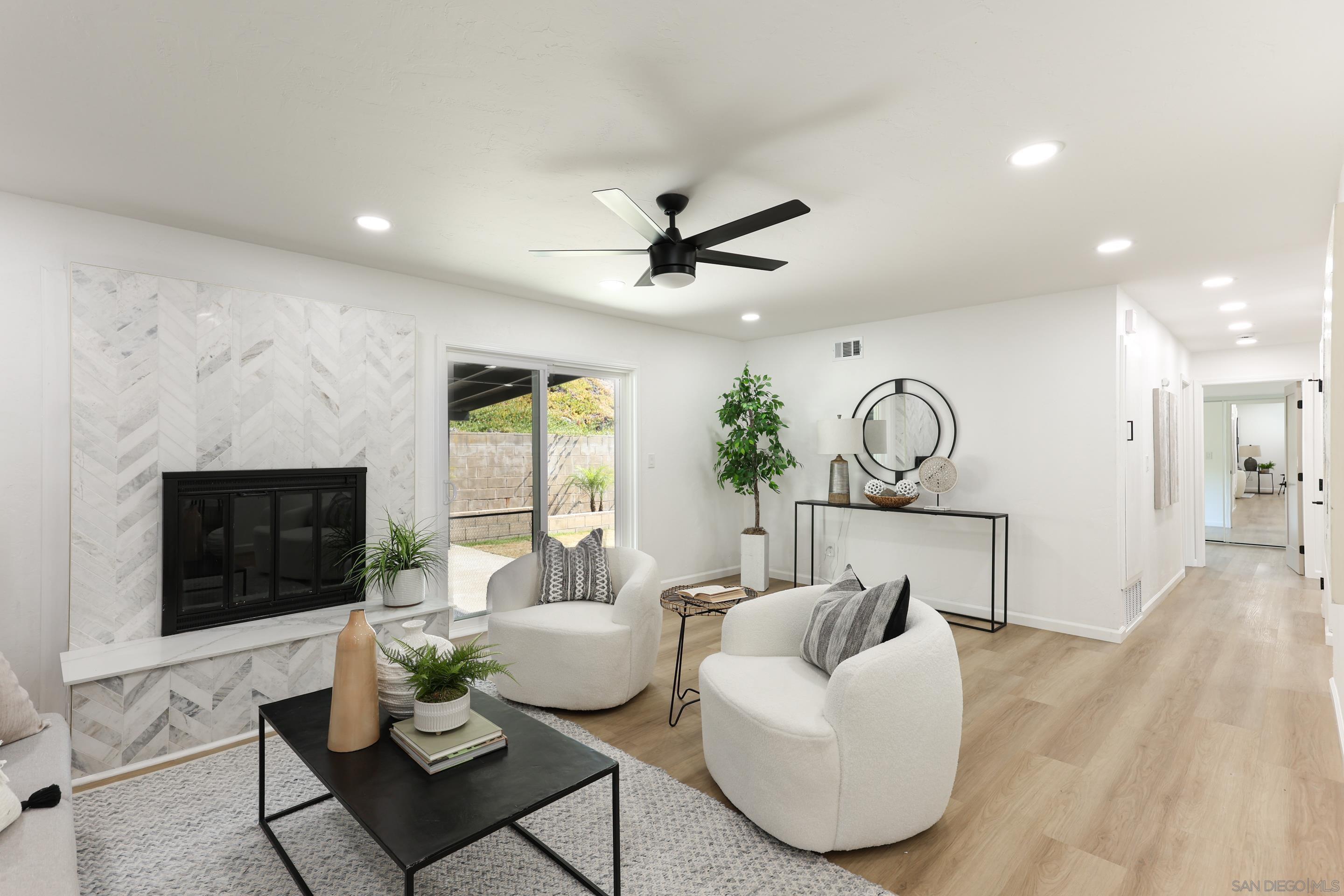 Detail Gallery Image 3 of 27 For 4421  68th St, La Mesa,  CA 91942 - 4 Beds | 2 Baths