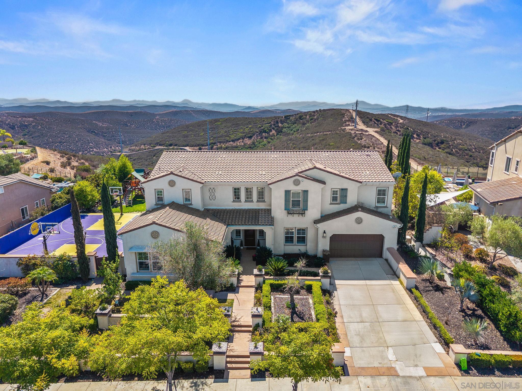 Front Image Thumbnail for SD250038795