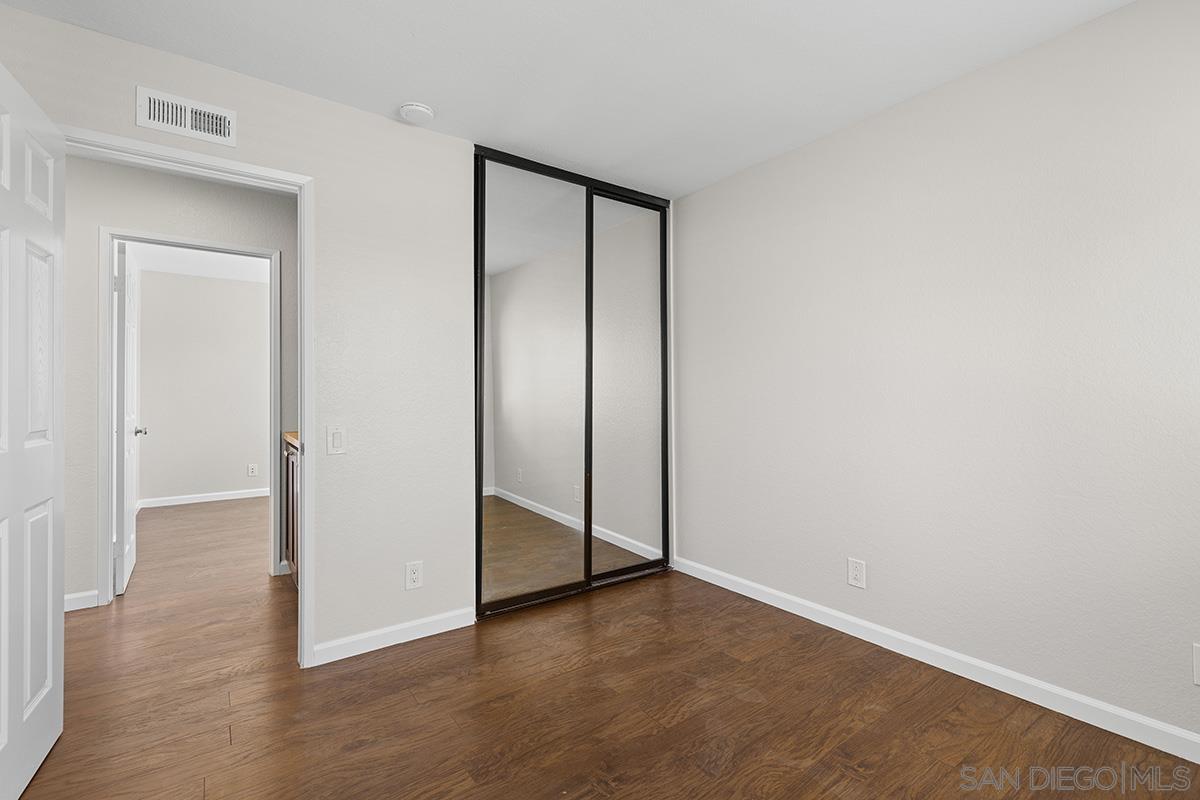 Detail Gallery Image 27 of 34 For 4041  Tynebourne Cir, San Diego,  CA 92130 - 4 Beds | 2/1 Baths