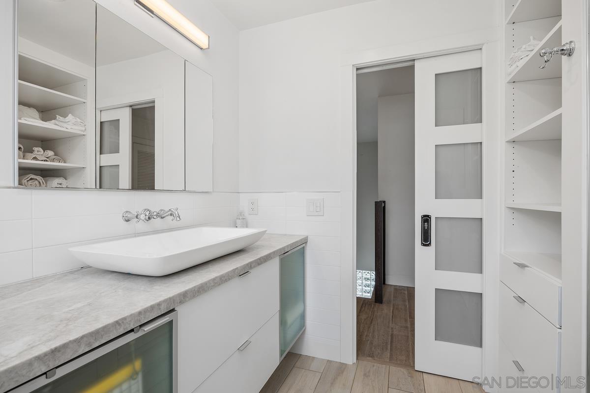 Detail Gallery Image 25 of 32 For Stevens, Solana Beach,  CA 92075 - 2 Beds | 2 Baths