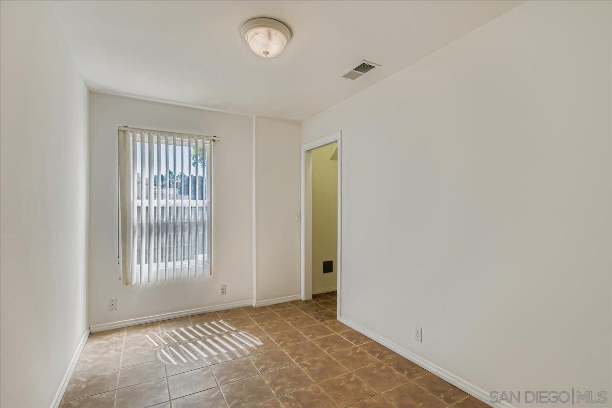 Detail Gallery Image 21 of 47 For 13622  Coyote Vista Way, Jamul,  CA 91935 - 3 Beds | 2/1 Baths