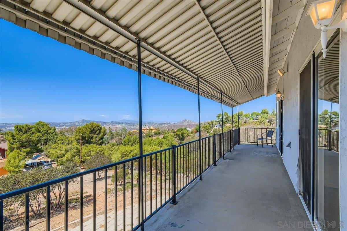 Detail Gallery Image 6 of 47 For 13622  Coyote Vista Way, Jamul,  CA 91935 - 3 Beds | 2/1 Baths