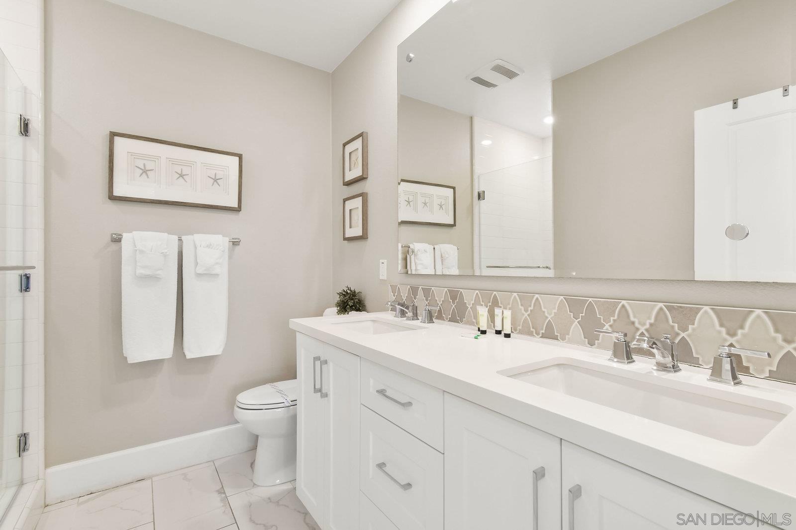 Detail Gallery Image 24 of 38 For 802  Santa Barbara Pl, San Diego,  CA 92109 - 3 Beds | 2 Baths