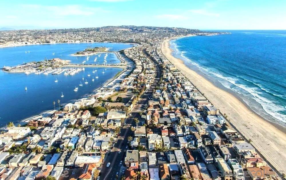 Detail Gallery Image 38 of 38 For 802  Santa Barbara Pl, San Diego,  CA 92109 - 3 Beds | 2 Baths