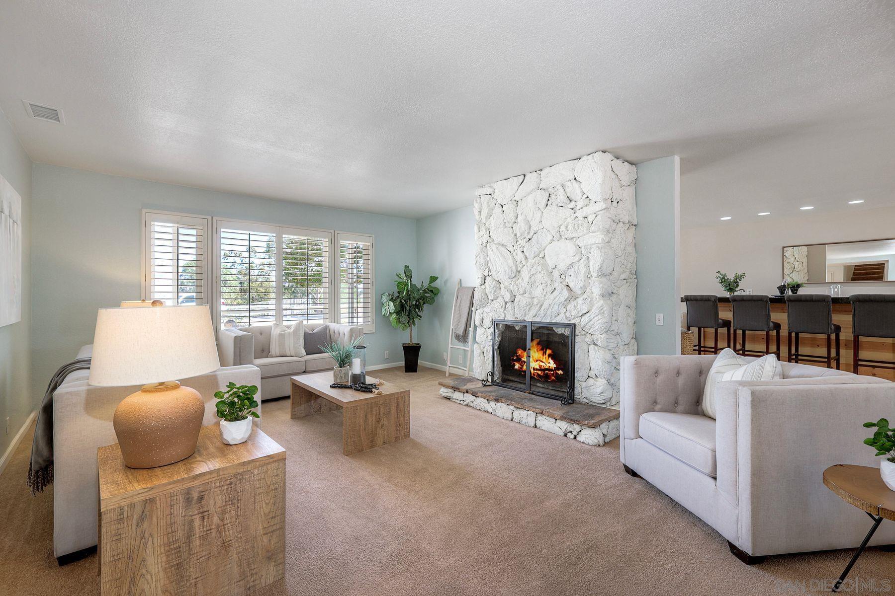 Front Image Thumbnail for SD250038834