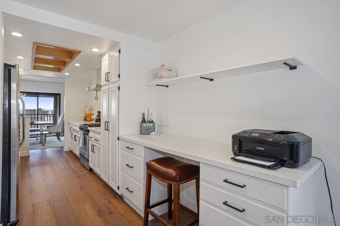 Detail Gallery Image 14 of 49 For 13053  Caminito Del Rocio, Del Mar,  CA 92014 - 3 Beds | 3/1 Baths