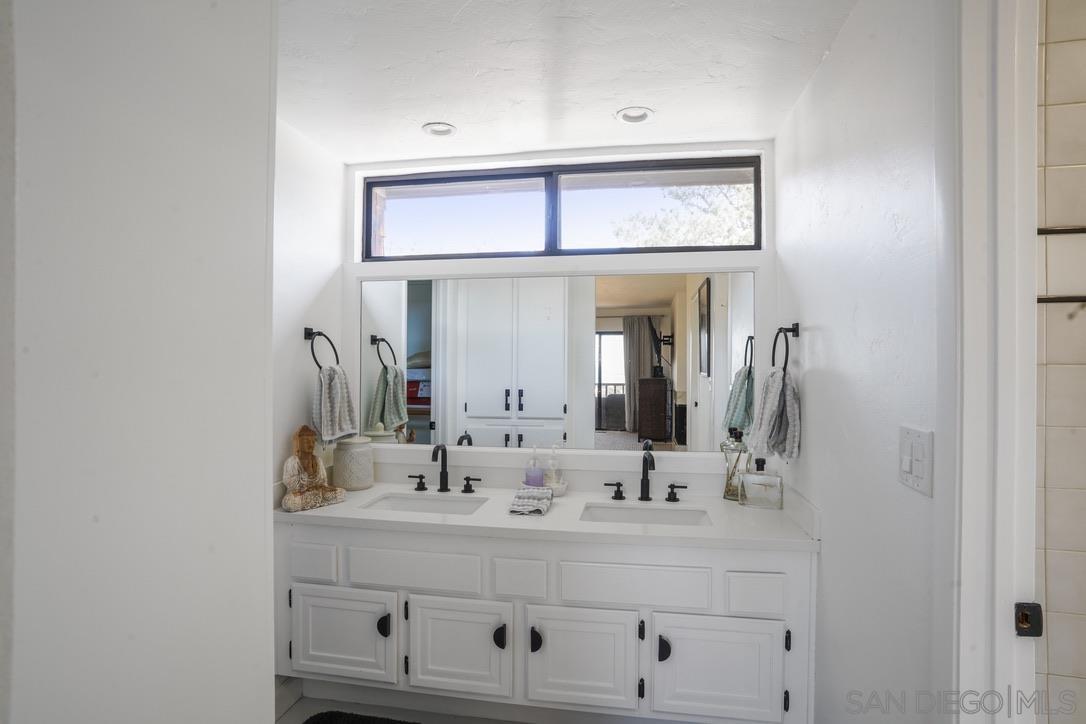 Detail Gallery Image 32 of 49 For 13053  Caminito Del Rocio, Del Mar,  CA 92014 - 3 Beds | 3/1 Baths