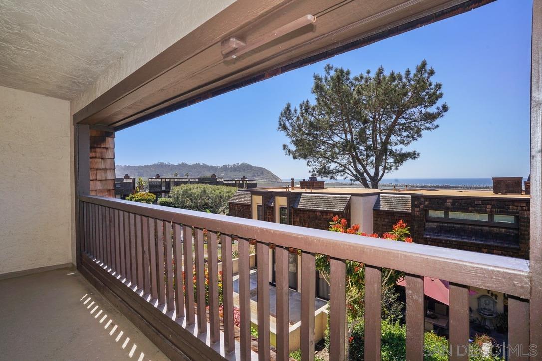 Detail Gallery Image 6 of 49 For 13053  Caminito Del Rocio, Del Mar,  CA 92014 - 3 Beds | 3/1 Baths