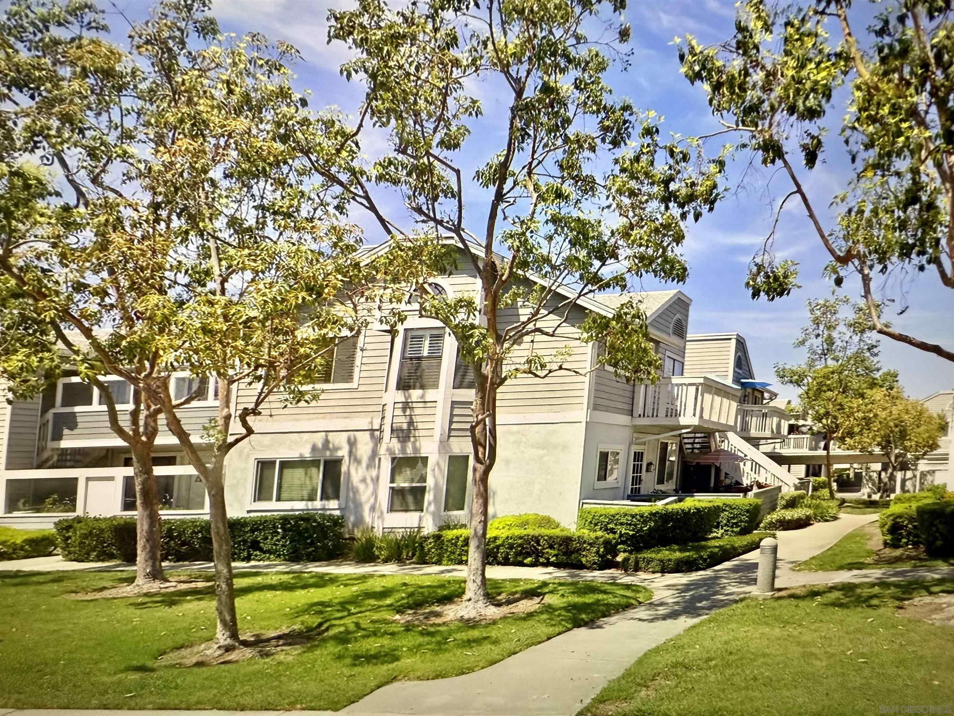 Front Image Thumbnail for SD250038934