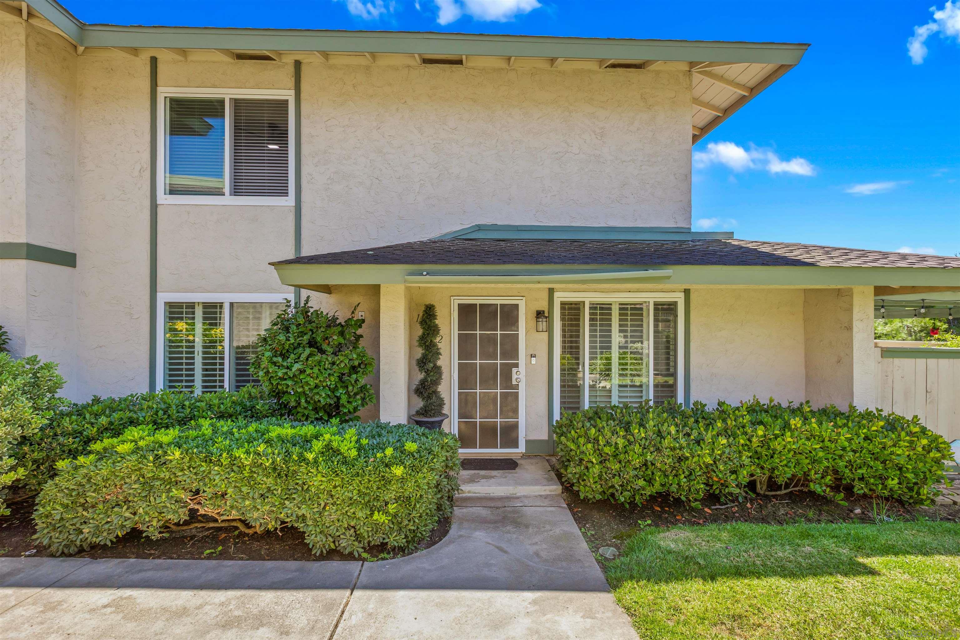 Front Image Thumbnail for SD250038944