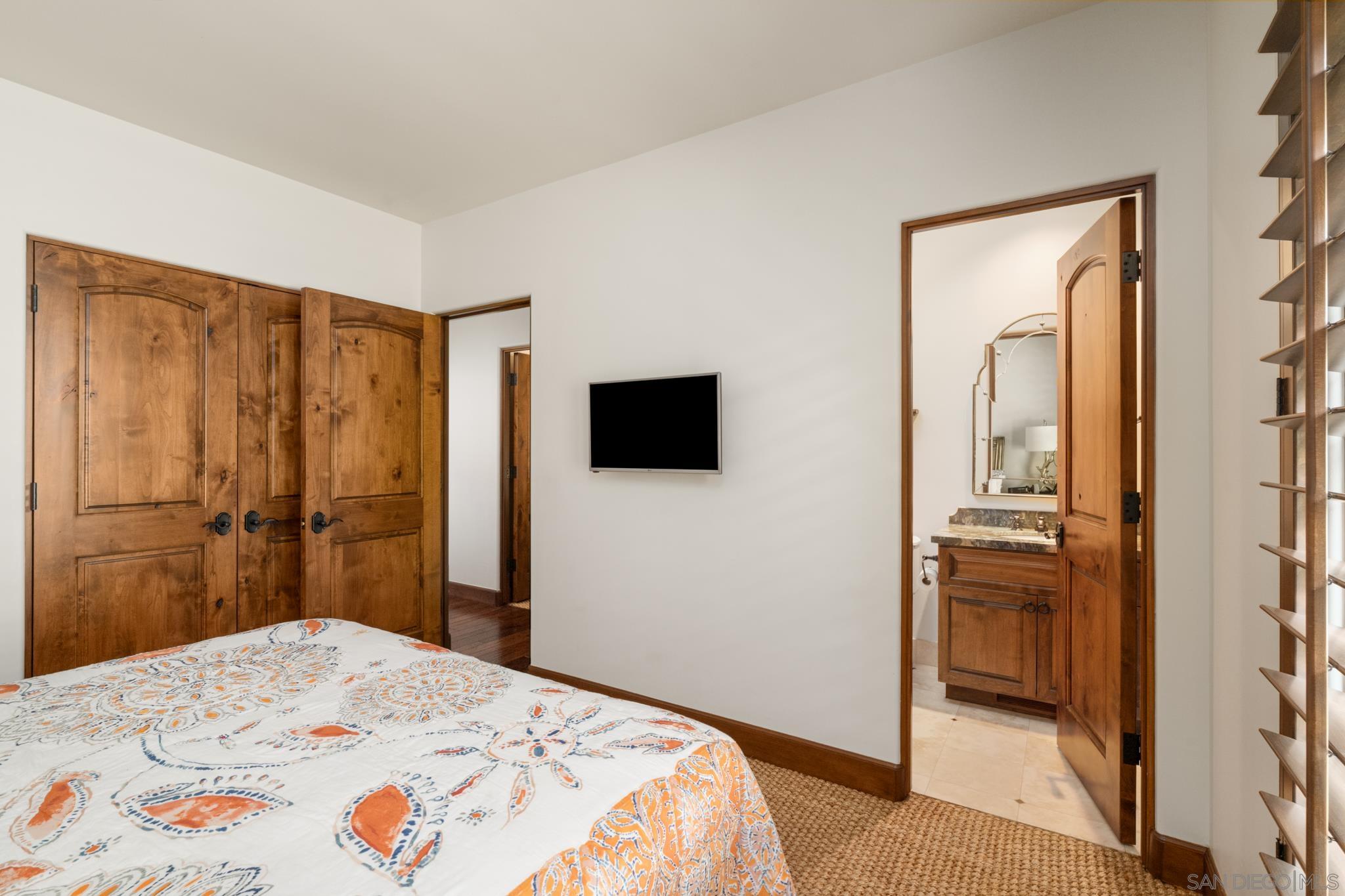 Detail Gallery Image 27 of 45 For 262  Ocean View, Del Mar,  CA 92014 - 4 Beds | 3/1 Baths