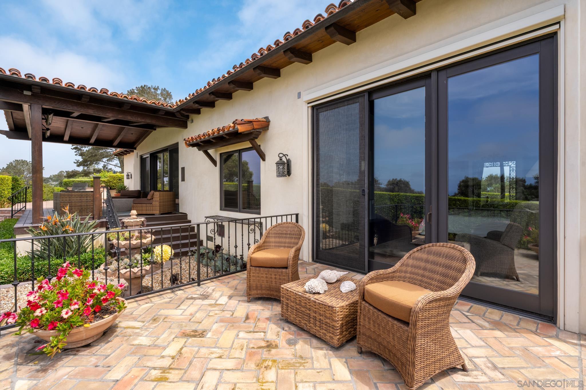 Detail Gallery Image 34 of 45 For 262  Ocean View, Del Mar,  CA 92014 - 4 Beds | 3/1 Baths