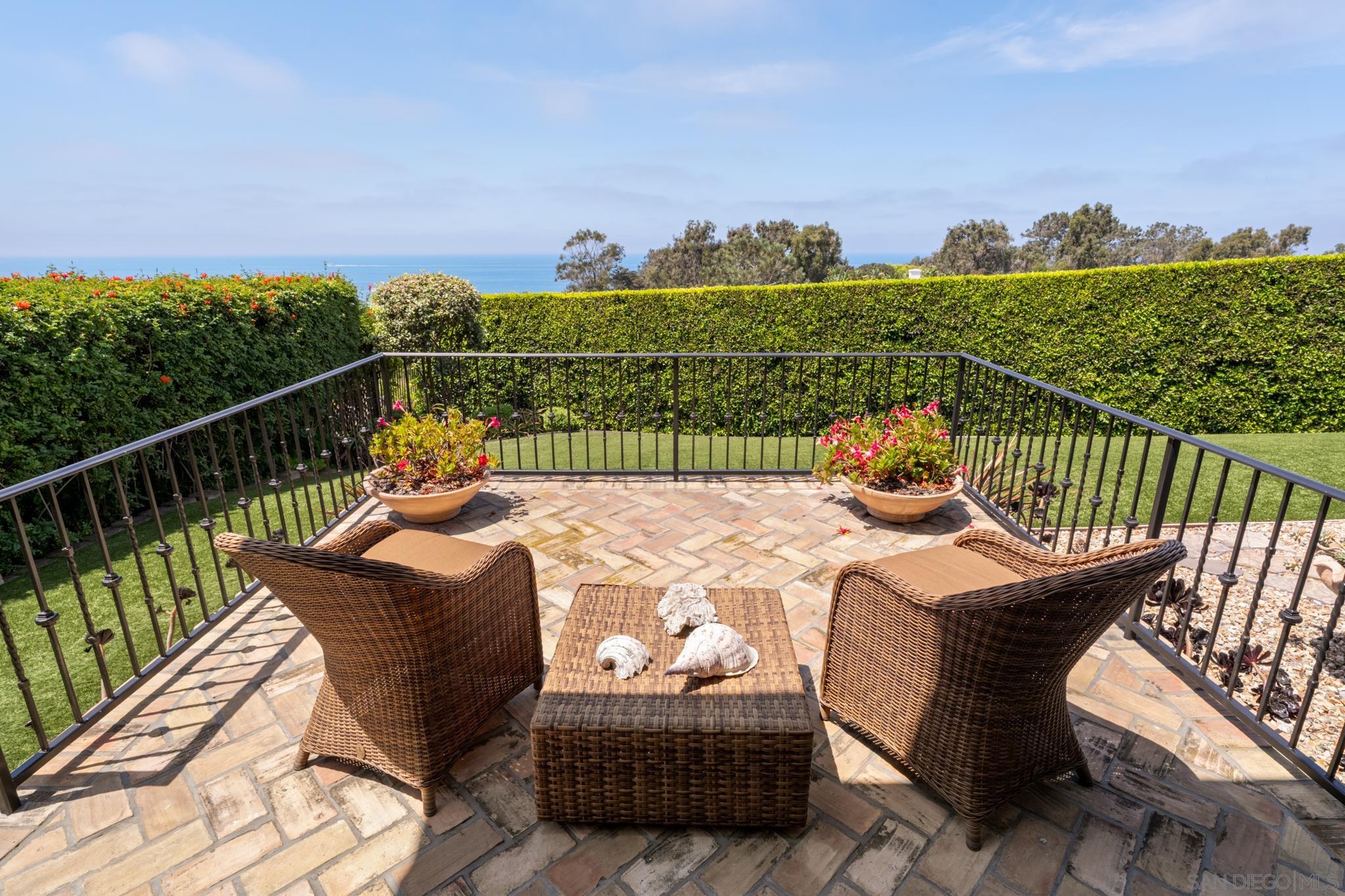 Detail Gallery Image 38 of 45 For 262  Ocean View, Del Mar,  CA 92014 - 4 Beds | 3/1 Baths