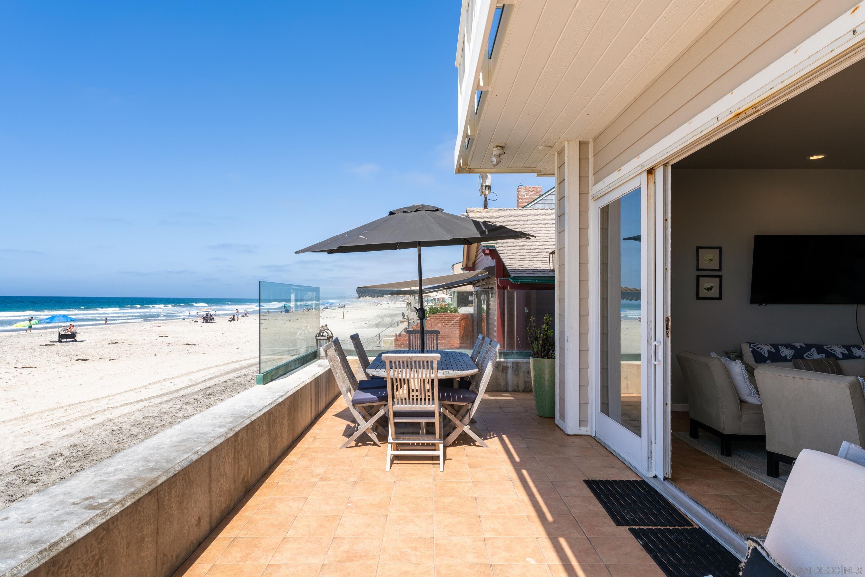 Detail Gallery Image 29 of 37 For 1834-1836  Ocean Front, Del Mar,  CA 92014 - 6 Beds | 4/1 Baths