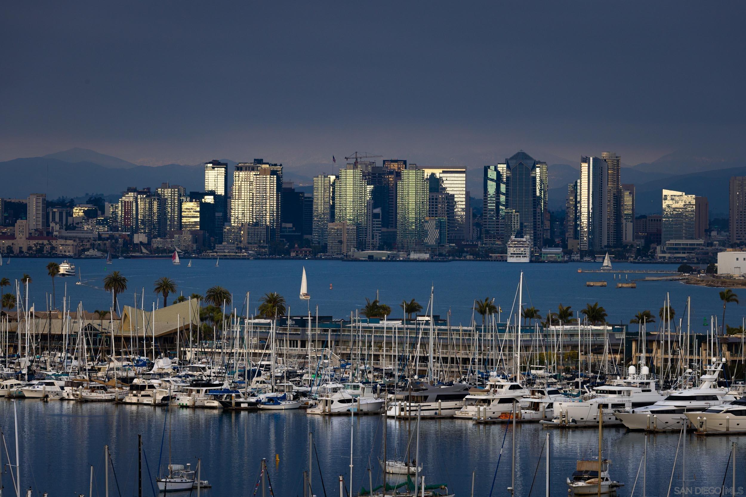 Detail Gallery Image 3 of 33 For 3016  Rogers Street, San Diego,  CA 92106 - 3 Beds | 3/1 Baths