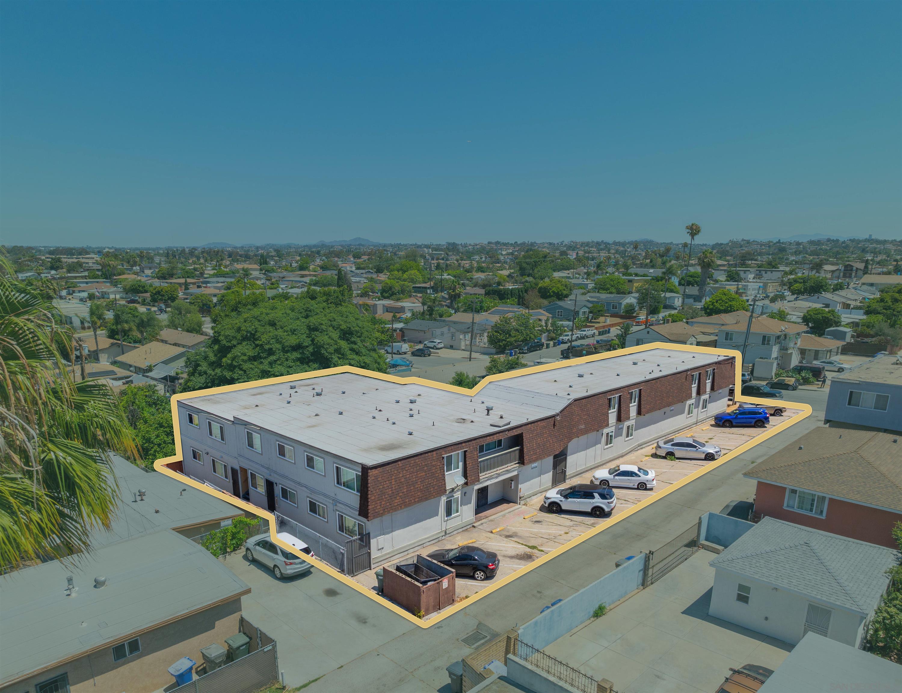 Detail Gallery Image 3 of 23 For 1740  N Ave, National City,  CA 91950 - – Beds | – Baths