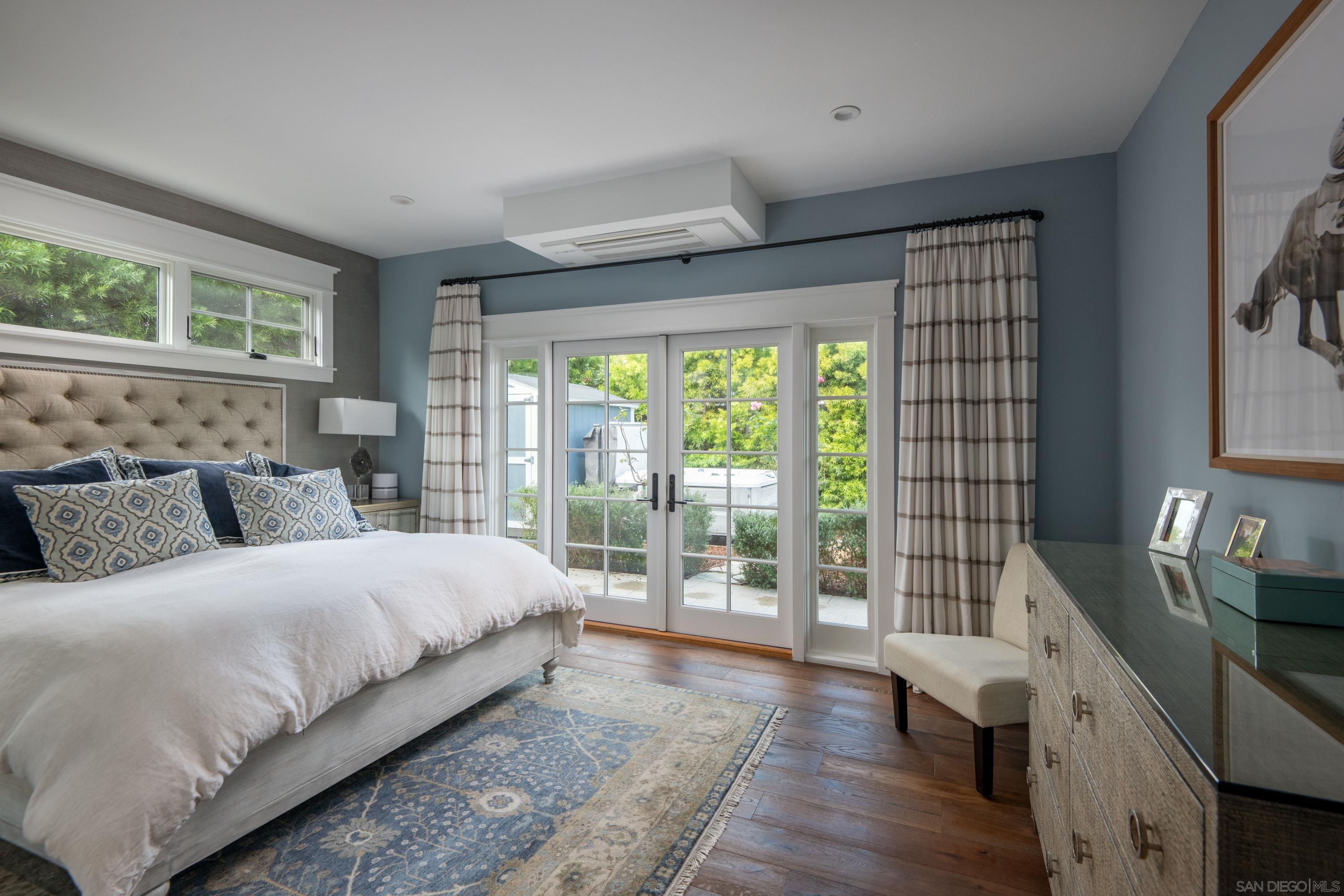 Detail Gallery Image 11 of 30 For 264  24th St., Del Mar,  CA 92014 - 4 Beds | 4 Baths