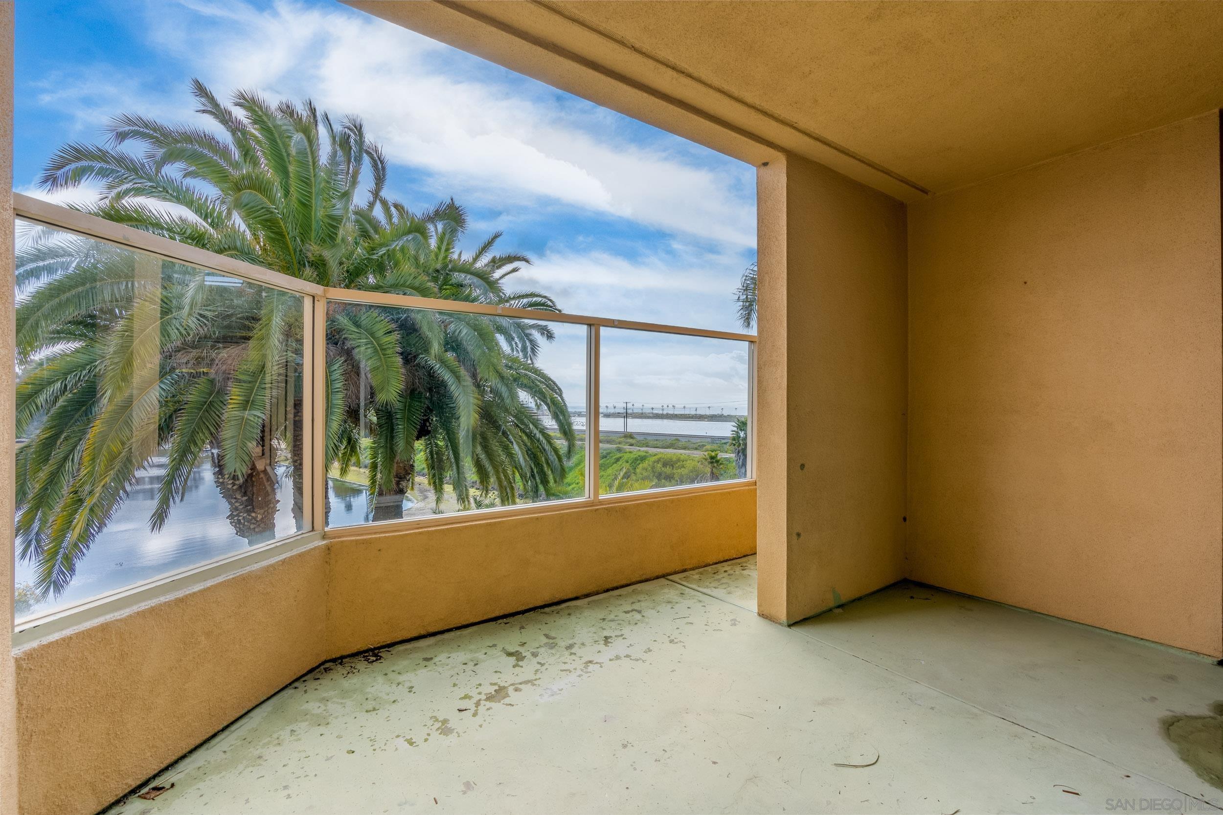 Detail Gallery Image 20 of 43 For 4025  Canario St  140, Carlsbad,  CA 92008 - 2 Beds | 2 Baths