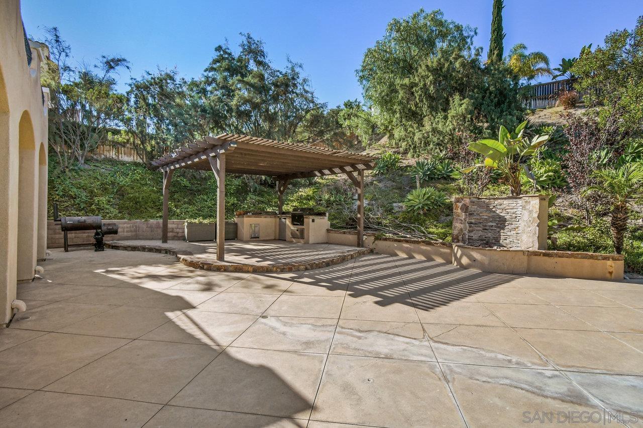 Detail Gallery Image 48 of 73 For 2957  Ranch Gate Rd, Chula Vista,  CA 91914 - 6 Beds | 5/1 Baths