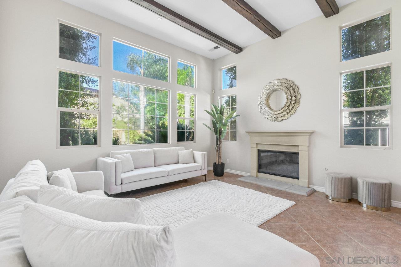 Detail Gallery Image 7 of 73 For 2957  Ranch Gate Rd, Chula Vista,  CA 91914 - 6 Beds | 5/1 Baths