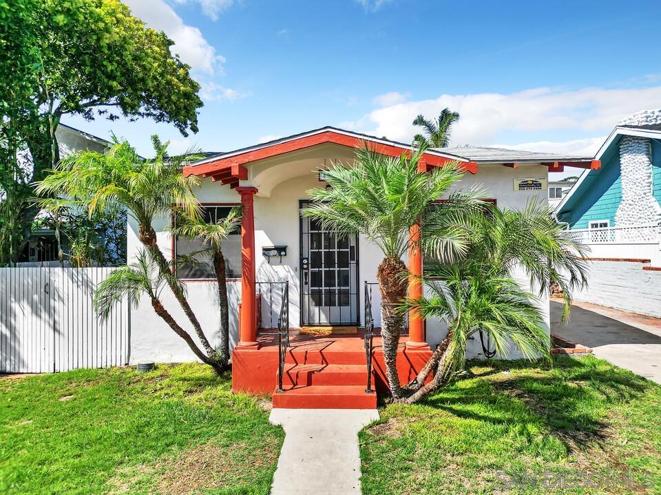 Front Image Thumbnail for SD250039095