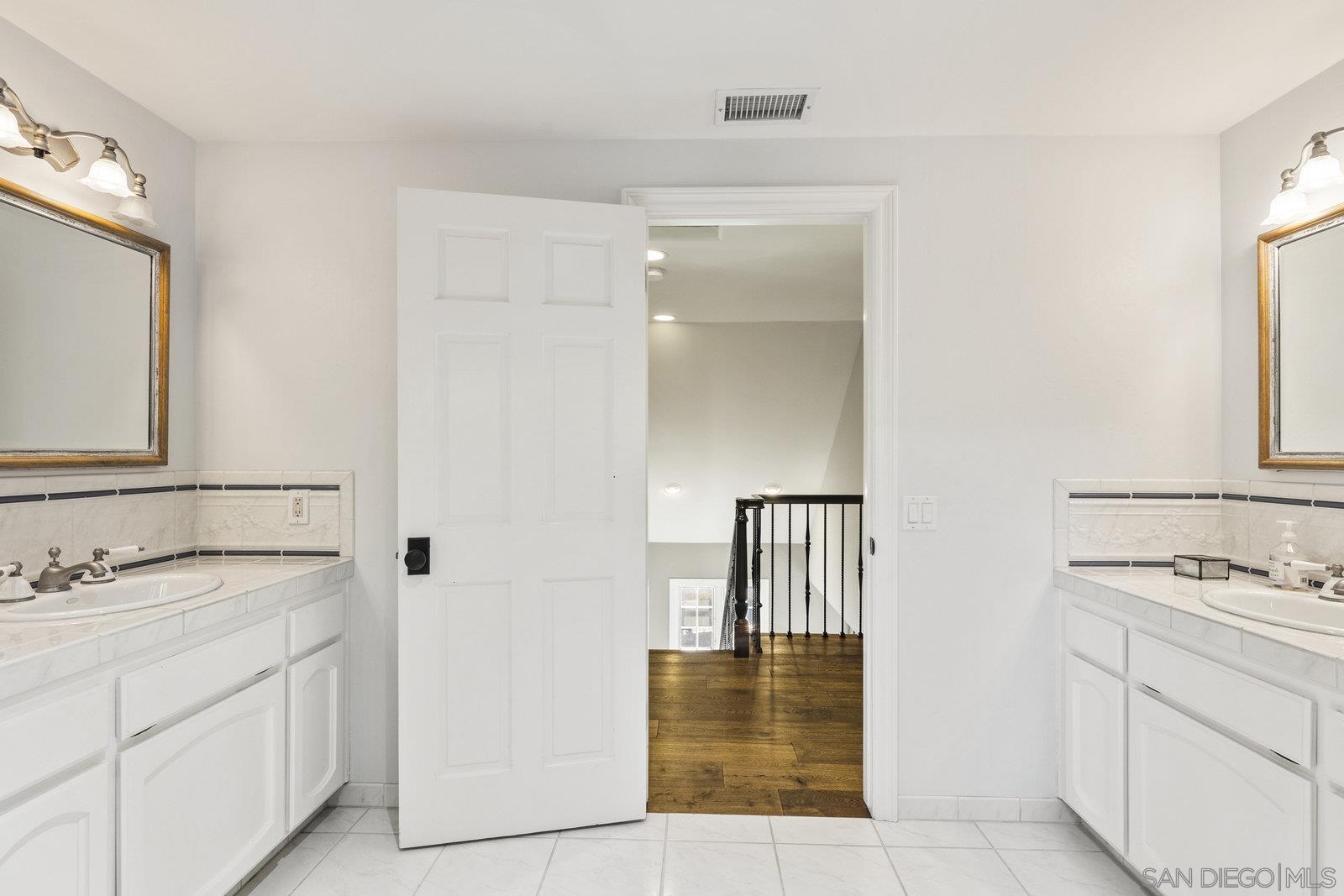 Detail Gallery Image 33 of 50 For 20455  Elfin Forest Road, Escondido,  CA 92029 - 5 Beds | 4 Baths