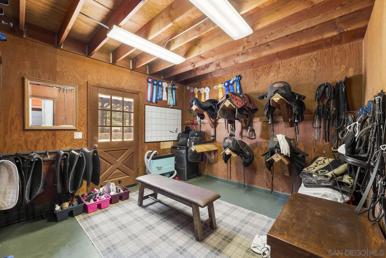 Detail Gallery Image 38 of 50 For 20455  Elfin Forest Road, Escondido,  CA 92029 - 5 Beds | 4 Baths