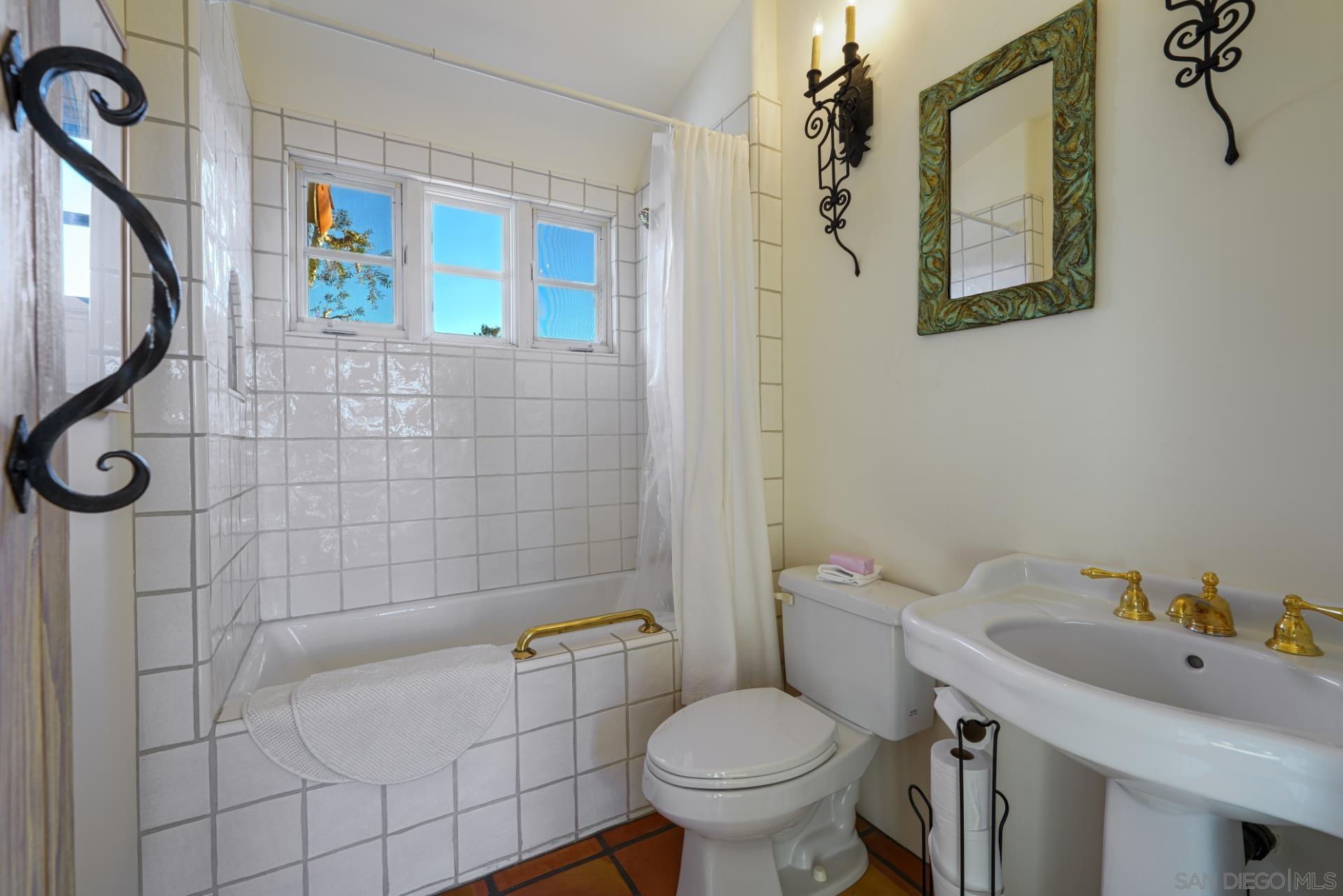 Detail Gallery Image 43 of 58 For 6174  El Tordo, Rancho Santa Fe,  CA 92067 - 4 Beds | 3 Baths