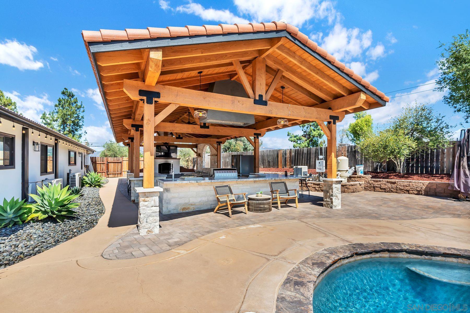 Detail Gallery Image 2 of 58 For 14085  Proctor Valley Road, Jamul,  CA 91935 - 5 Beds | 3 Baths