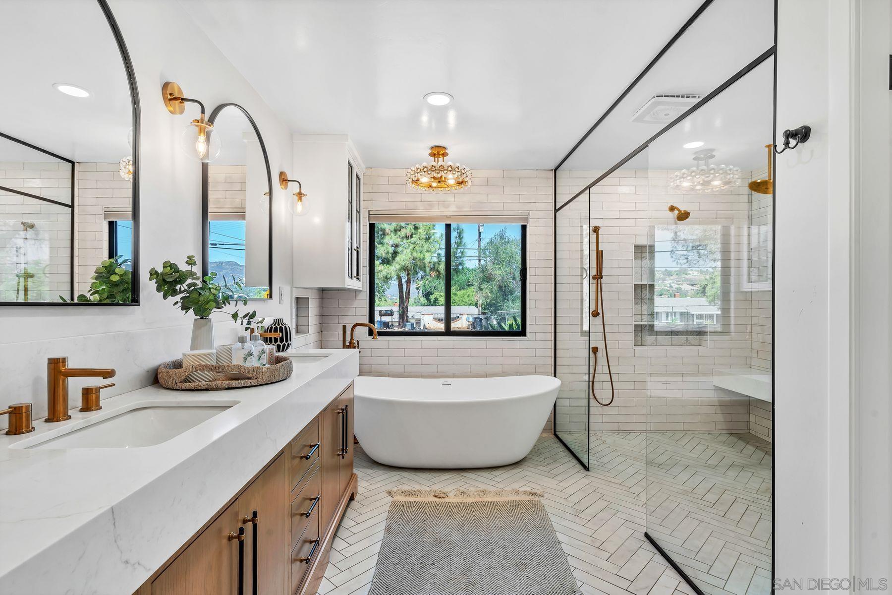 Detail Gallery Image 22 of 58 For 14085  Proctor Valley Road, Jamul,  CA 91935 - 5 Beds | 3 Baths