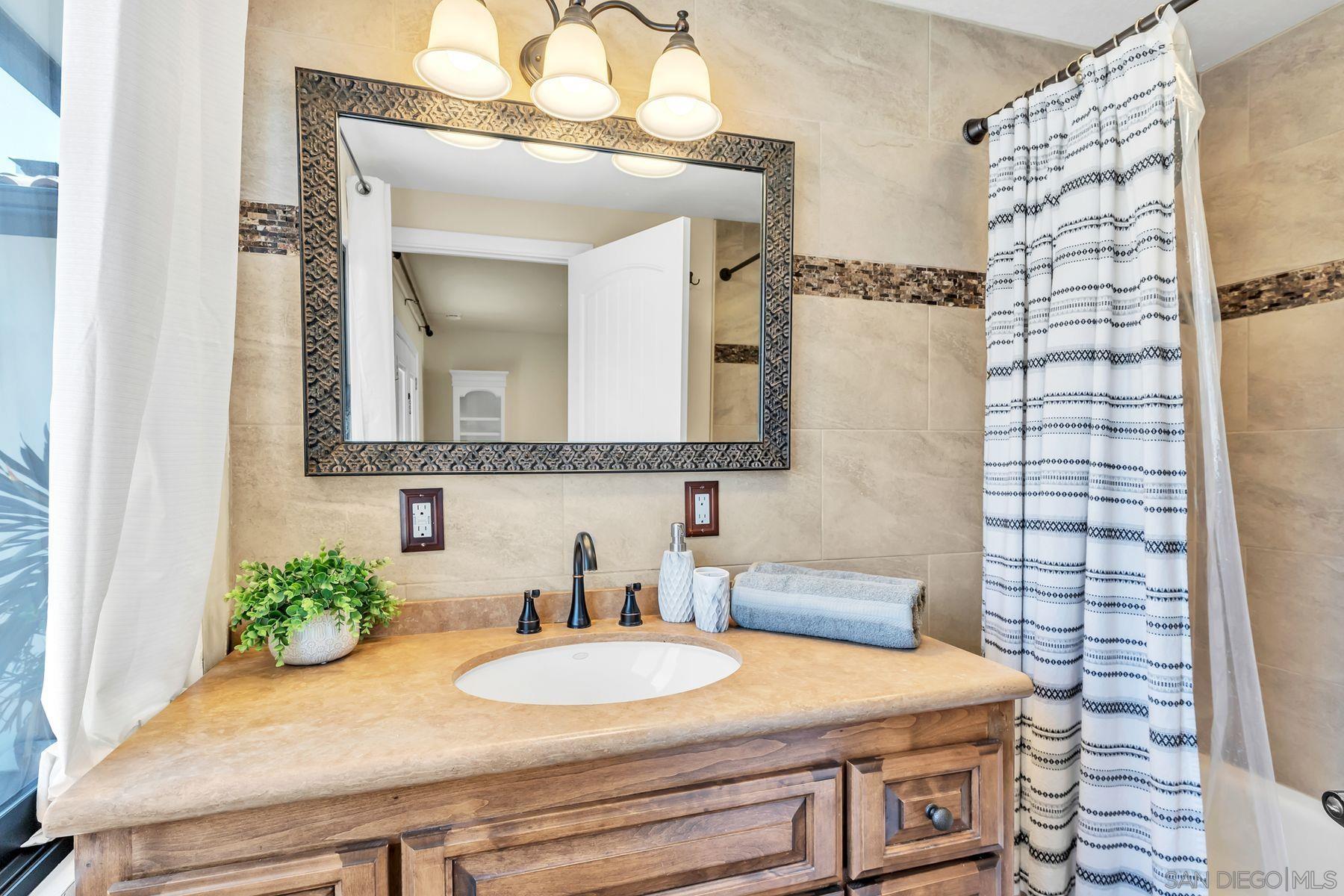 Detail Gallery Image 34 of 58 For 14085  Proctor Valley Road, Jamul,  CA 91935 - 5 Beds | 3 Baths