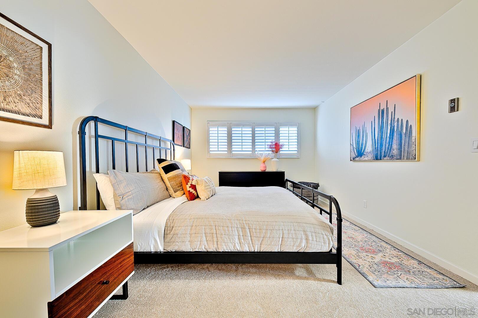 Detail Gallery Image 13 of 35 For 2915  Lawrence Street  9, San Diego,  CA 92106 - 2 Beds | 2 Baths