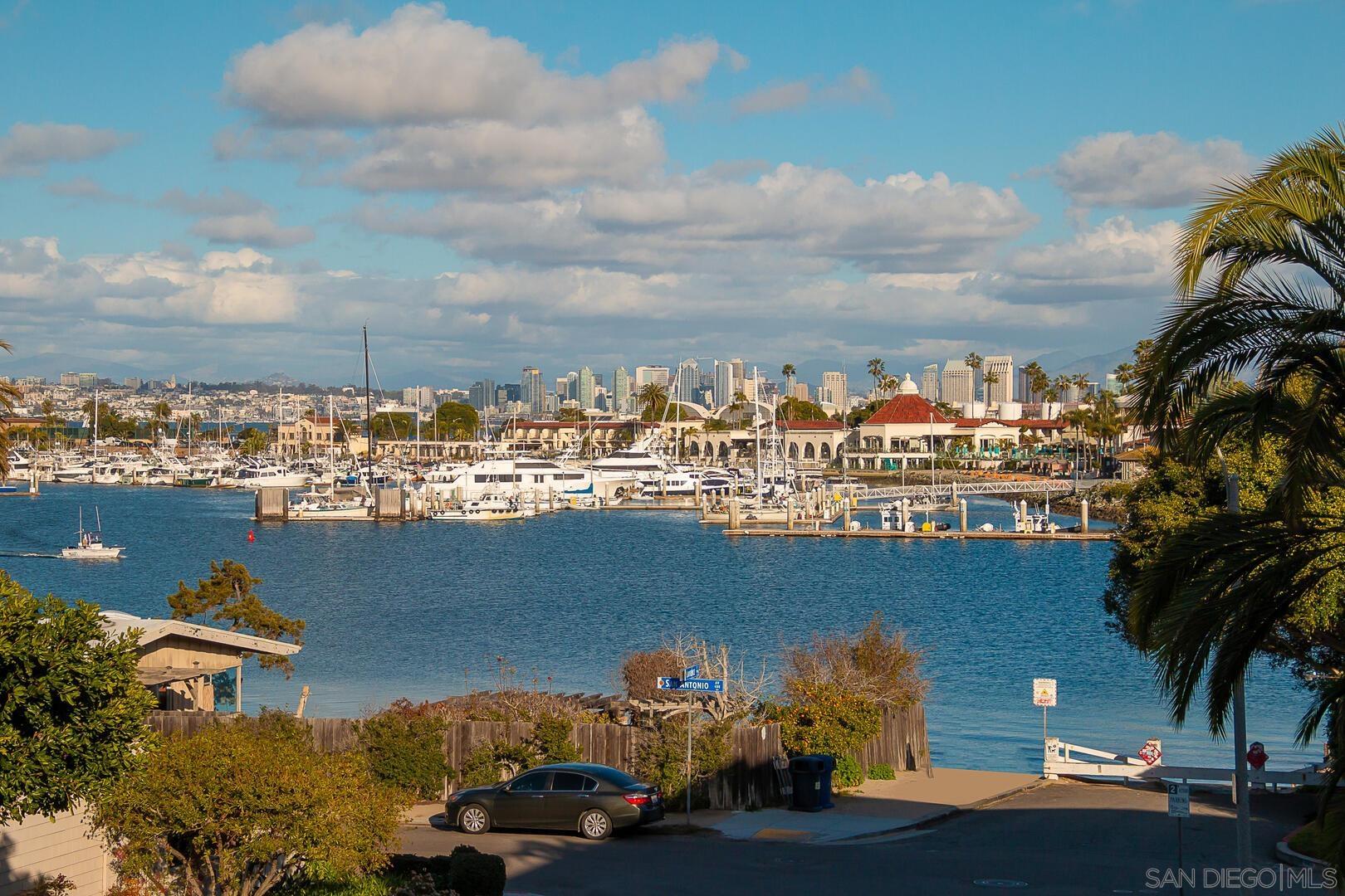 Detail Gallery Image 34 of 35 For 2915  Lawrence Street  9, San Diego,  CA 92106 - 2 Beds | 2 Baths