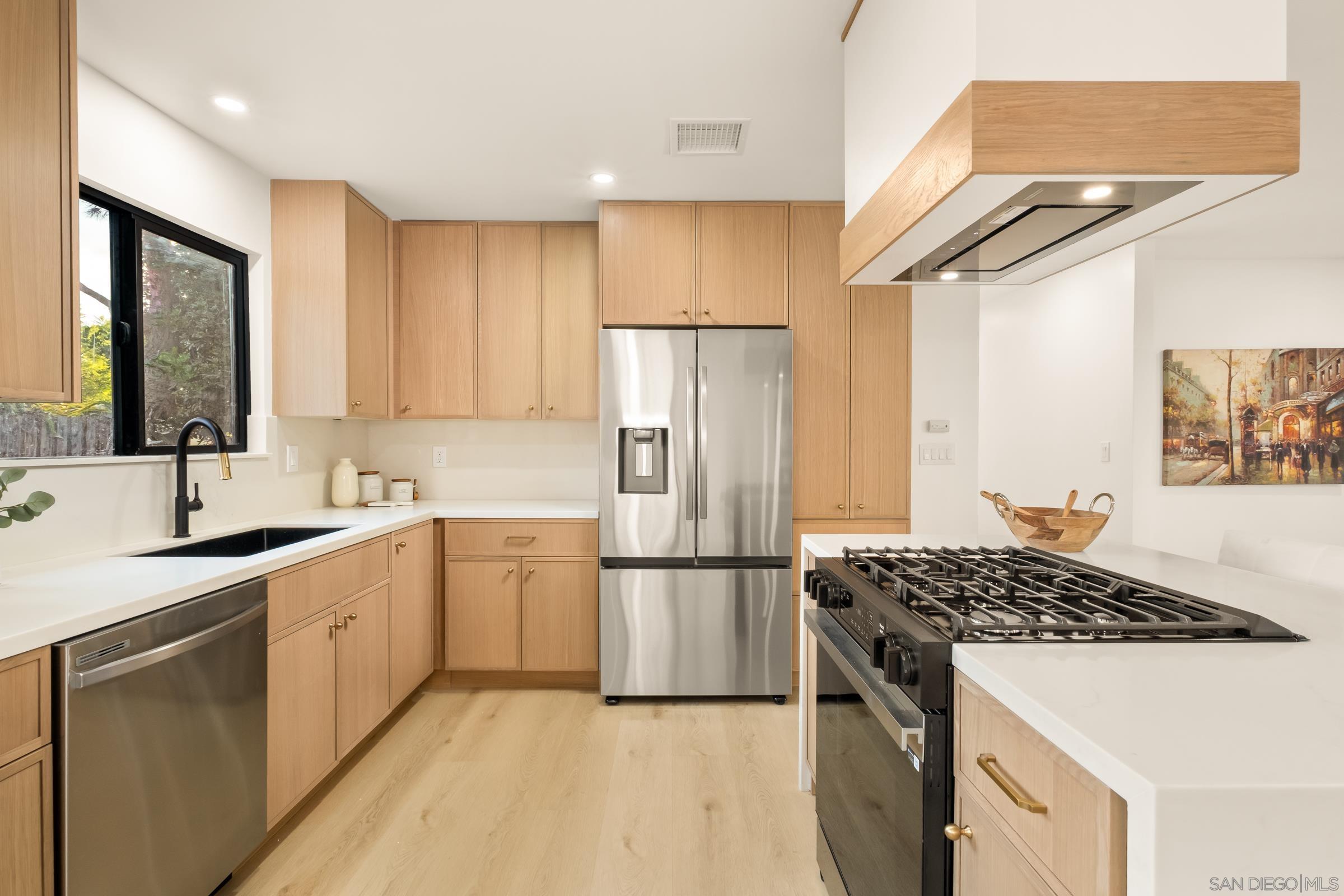 Detail Gallery Image 15 of 33 For 12707  Avenida De Espuela, Poway,  CA 92064 - 3 Beds | 2 Baths