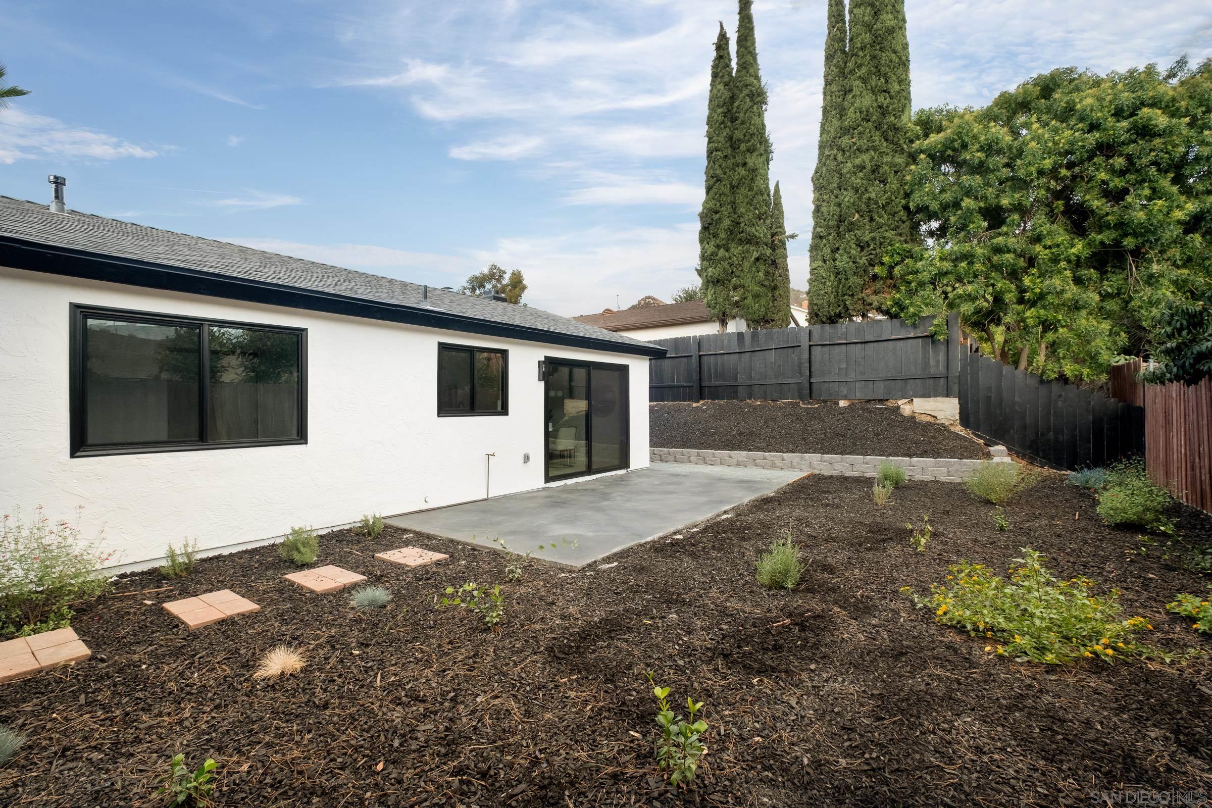 Detail Gallery Image 30 of 33 For 12707  Avenida De Espuela, Poway,  CA 92064 - 3 Beds | 2 Baths