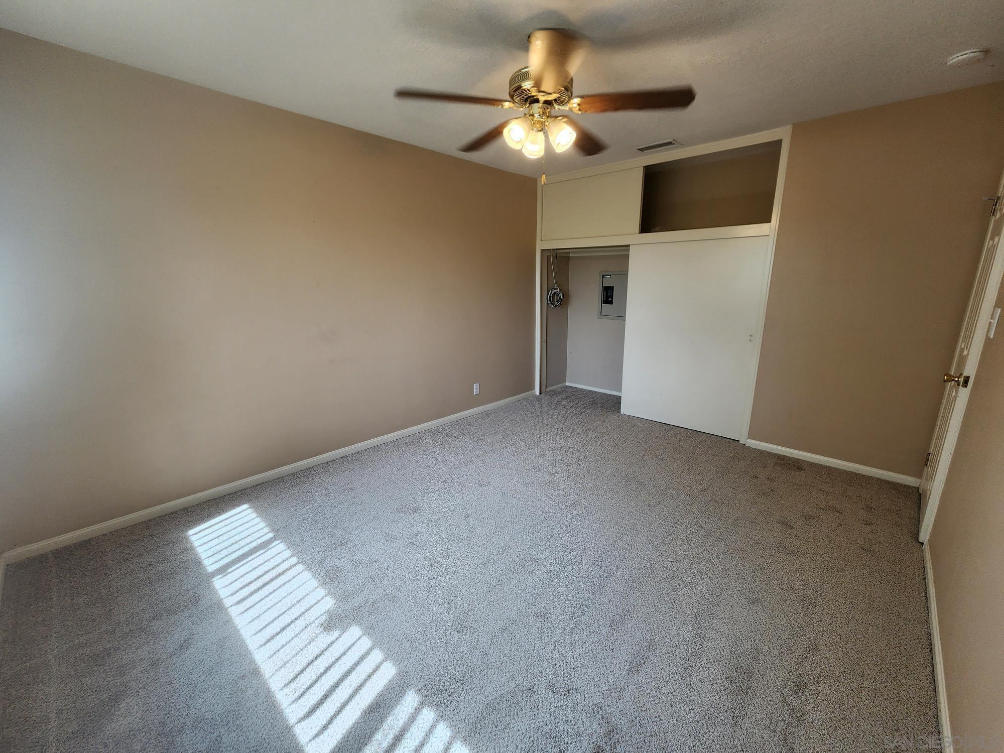 Detail Gallery Image 16 of 22 For 1972  Buena Creek Rd, Vista,  CA 92084 - 3 Beds | 2 Baths