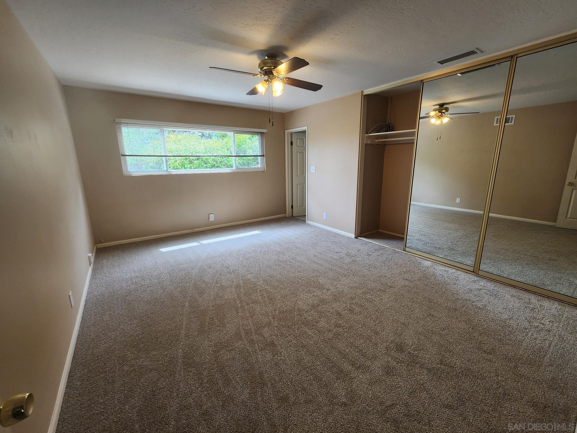 Detail Gallery Image 17 of 22 For 1972  Buena Creek Rd, Vista,  CA 92084 - 3 Beds | 2 Baths